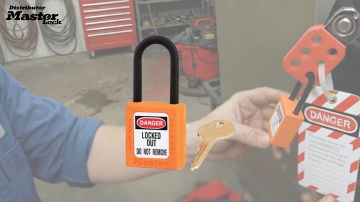 MASTER LOCK 406KAMKORJ ZENEX THERMOPLASTIC SAFETY PADLOCK