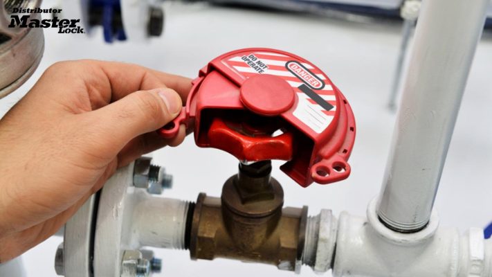 Master Lock Valve Lockout